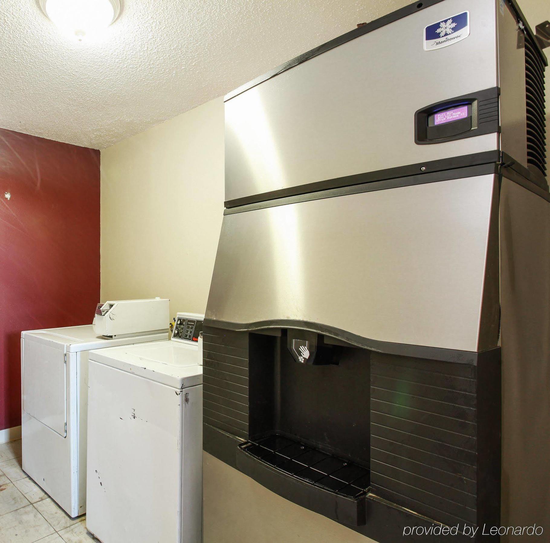 Red Roof Inn Mojave Luaran gambar